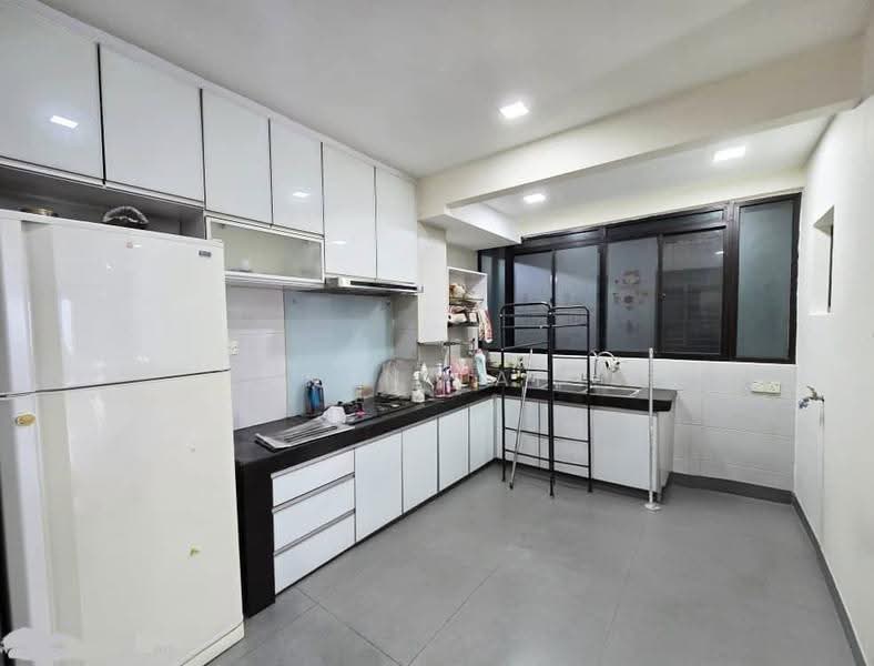 Kondominium untuk Dijual di One Damansara - Ken Lai - Kitchen - PropertyGuru.com.my