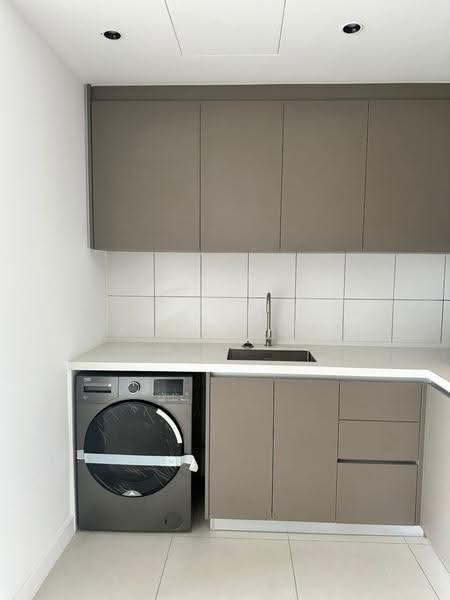 Kediaman Servis untuk Dijual di Maya Ara Residences - Hacken Gan - Kitchen - PropertyGuru.com.my