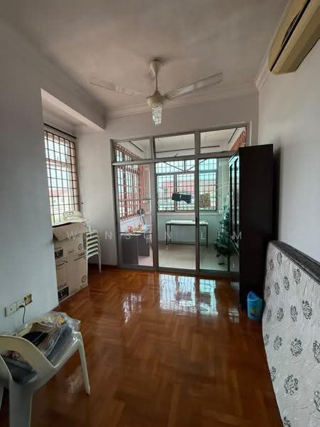 2-storey Terraced House for Sale in Taman Daya (Johor Bahru) - Winson Lim - Balcony - PropertyGuru.com.my