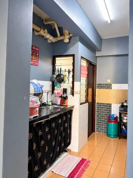 Apartment for Sale at Golden Height (Taman Mas) - Keyna Halim - Kitchen - PropertyGuru.com.my