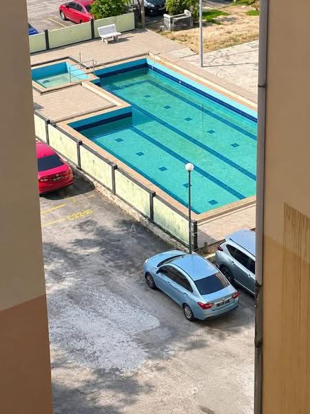 Apartment for Sale at Golden Height (Taman Mas) - Keyna Halim - Pool - PropertyGuru.com.my