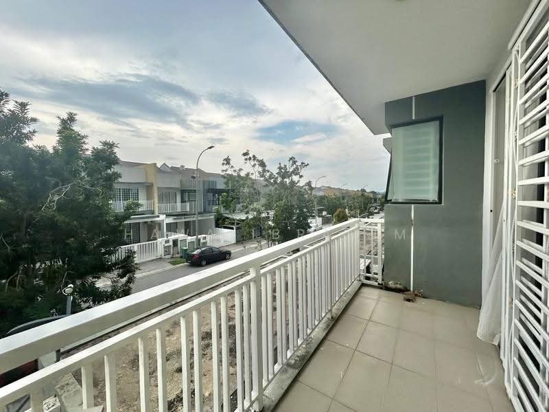 2-storey Terraced House for Sale in Kajang (Selangor) - Hawa Ibrahim - Balcony - PropertyGuru.com.my