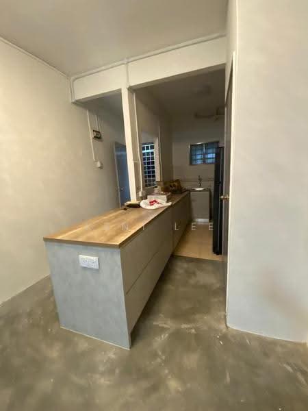 Apartment for Sale at Sri Dahlia - Kent Lee - Kitchen - PropertyGuru.com.my