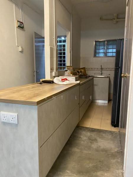 Apartment for Sale at Sri Dahlia - Kent Lee - Kitchen - PropertyGuru.com.my