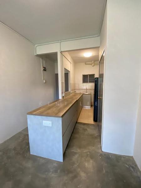 Apartment for Sale at Sri Dahlia - Kent Lee - Kitchen - PropertyGuru.com.my