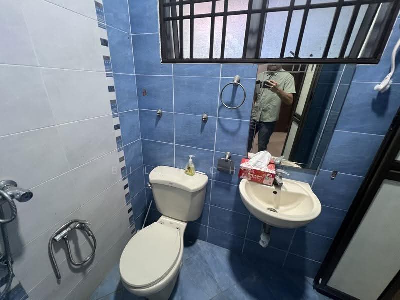3-storey Terraced House for Sale in Taman Gembira (Jalan Klang Lama (Old Klang Road)) - Billy Chan - Bathroom - PropertyGuru.com.my