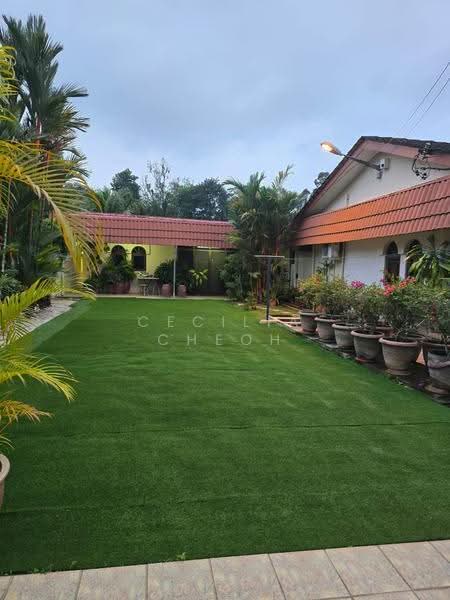 Semi-Detached House for Sale in Tapah (Perak) - Cecilia Cheoh - Exterior - PropertyGuru.com.my