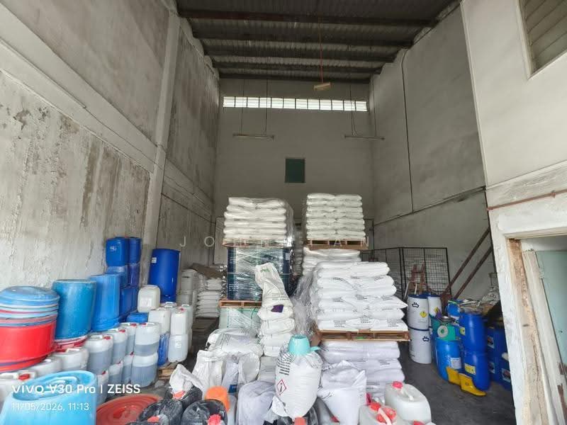 Terrace Factory for Sale in Taman Industri Selayang Utama (Selayang) - John Tan - Interior - PropertyGuru.com.my
