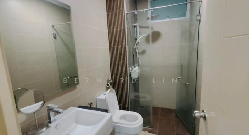 Service Residence for Sale at Medini Signature - Bernard Lim - Bathroom - PropertyGuru.com.my