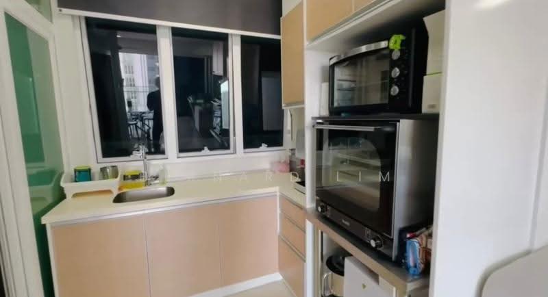 Service Residence for Sale at Medini Signature - Bernard Lim - Kitchen - PropertyGuru.com.my