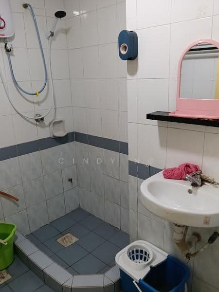 Service Residence for Rent at Rhythm Avenue - Cindy Ng - Bathroom - PropertyGuru.com.my