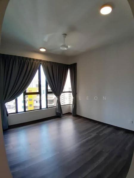 Kondominium untuk Dijual di The Rainz - Darren Leon - Living Room - PropertyGuru.com.my