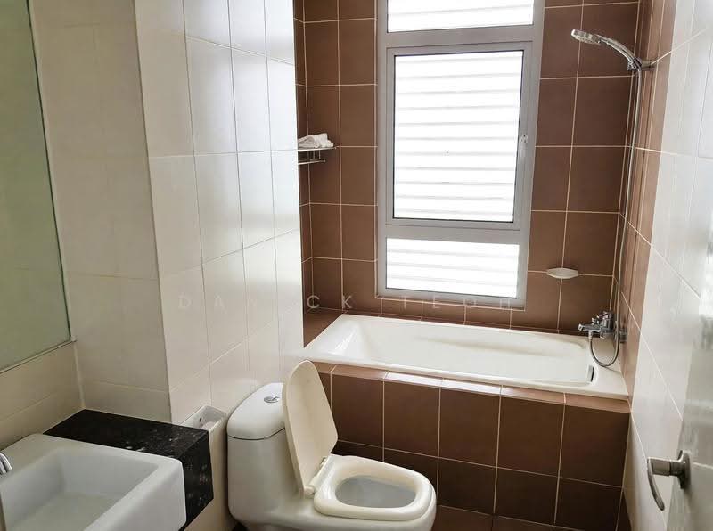 Condominium for Rent at 10 Island Resort - Danick Teoh - Bathroom - PropertyGuru.com.my