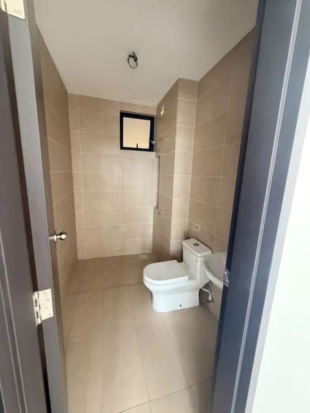 Rumah Teres untuk Disewa di Iskandar Puteri (Nusajaya) (Johor) - Jay Ho - Bathroom - PropertyGuru.com.my