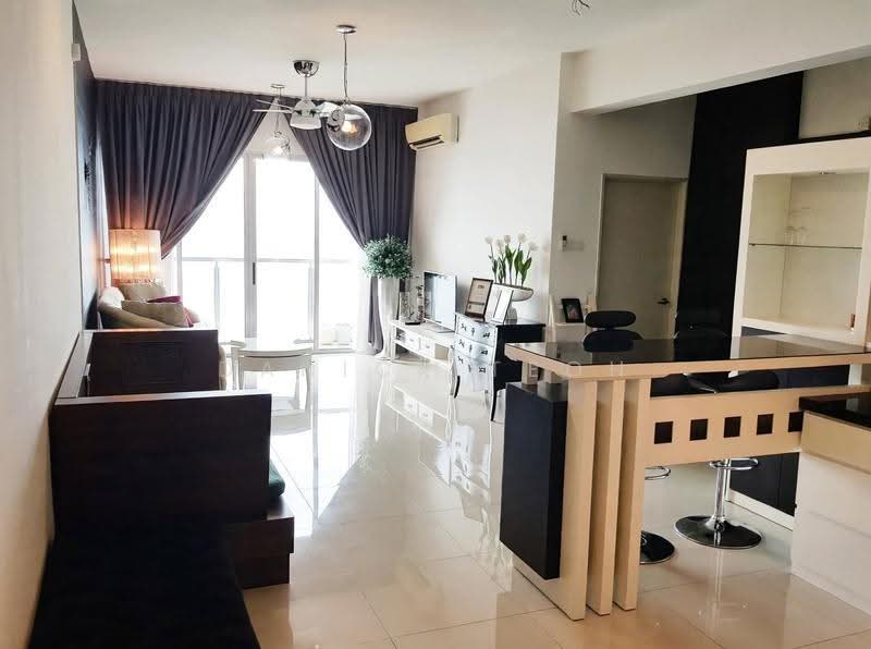 Condominium for Sale at 10 Island Resort - Danick Teoh - Living Room - PropertyGuru.com.my