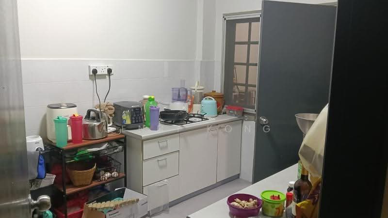 Apartment for Sale at Selesa Hillhomes Resort - Jenny Kong - Kitchen - PropertyGuru.com.my