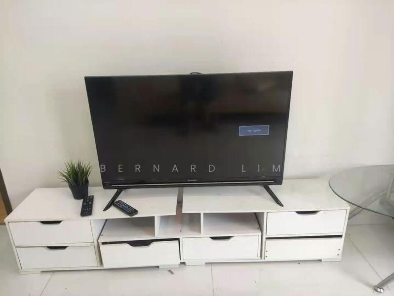 Service Residence for Sale at Bay Point @ Country Garden Danga Bay - Bernard Lim - Living Room - PropertyGuru.com.my