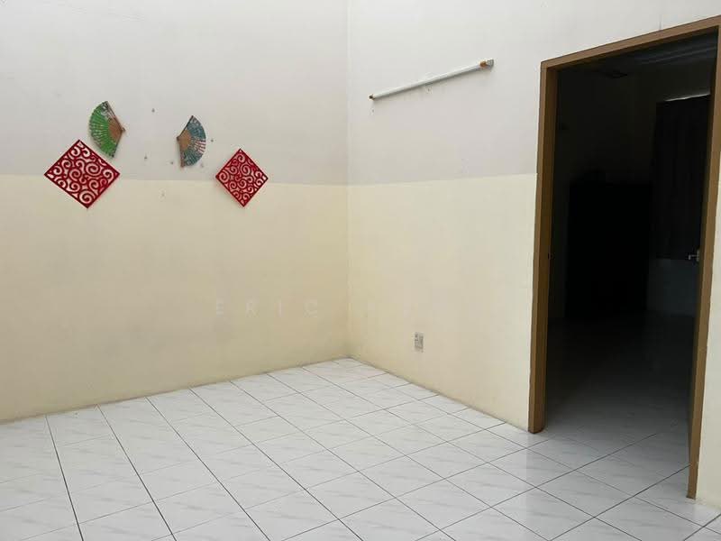 Terraced House for Rent in Teluk Kumbar (Penang) - Eric Kang - Interior - PropertyGuru.com.my