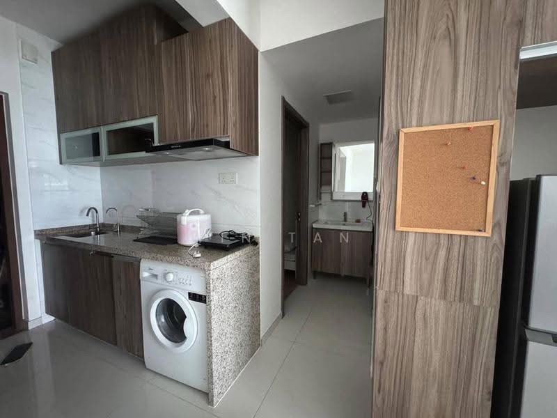 Apartment for Rent at Regalia Park @ Forest City - Win Tan - Kitchen - PropertyGuru.com.my