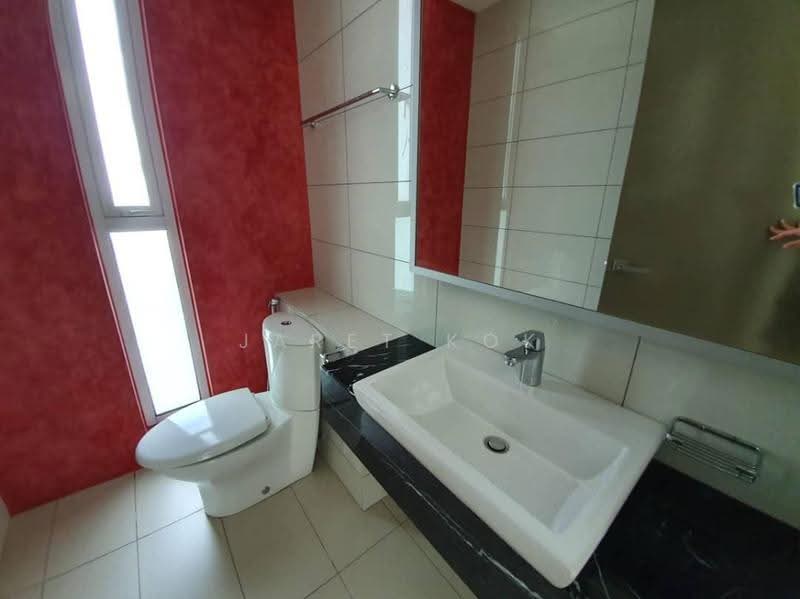 Service Residence for Sale at Uptown Residences - jaret kok - Bathroom - PropertyGuru.com.my