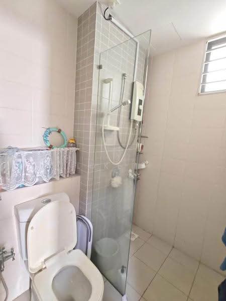 2-storey Terraced House for Sale in Setia Damai (Setia Alam) - Loke . - Bathroom - PropertyGuru.com.my