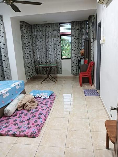 2-storey Terraced House for Sale in Taman Setia Indah (Tebrau) - Marcus Thye - Bedroom - PropertyGuru.com.my