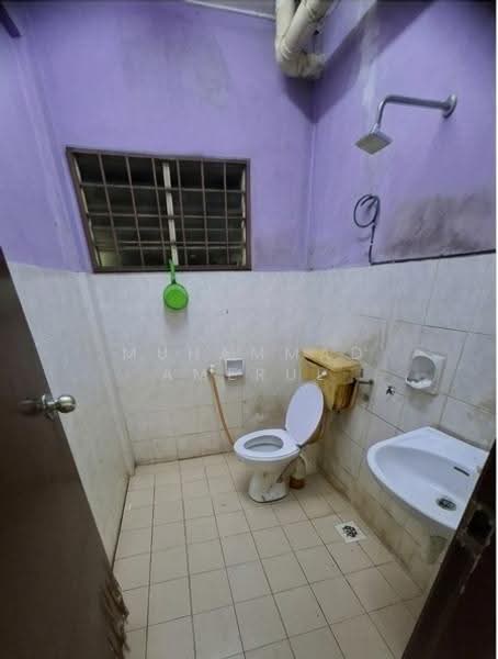 Apartment for Rent at Tropika Apartment - Muhammad Amerul - Bathroom - PropertyGuru.com.my