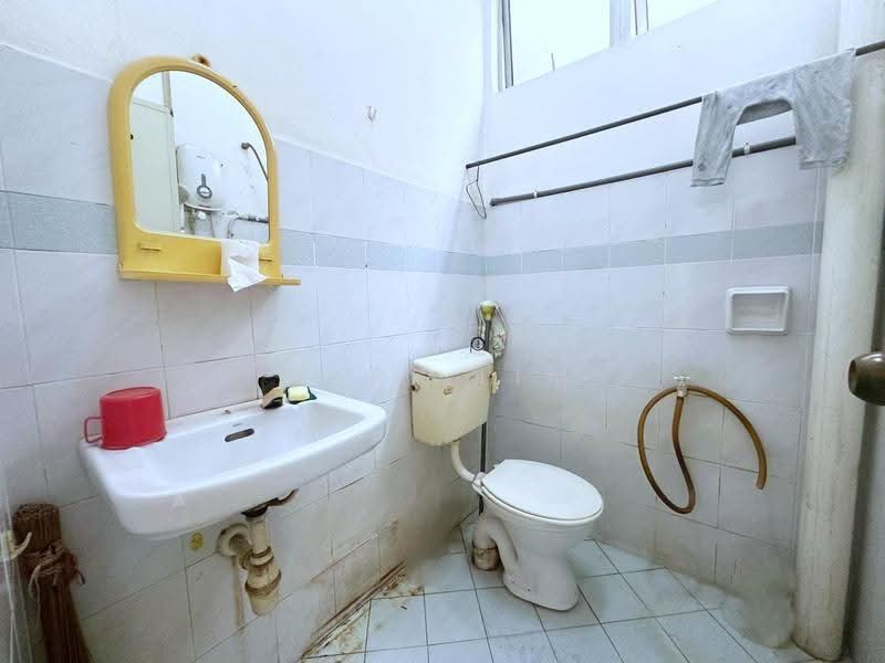 1-storey Terraced House for Sale in Taman Nusa Bestari (Iskandar Puteri (Nusajaya)) - Karl Lim - Bathroom - PropertyGuru.com.my