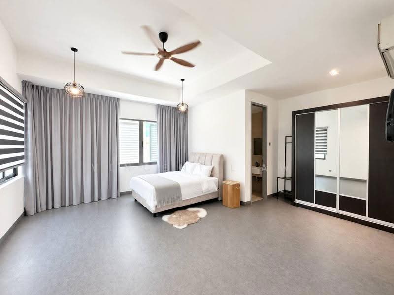 Vila Berkembar untuk Dijual di Saujana (Selangor) - Vincent Liaw - Bedroom - PropertyGuru.com.my