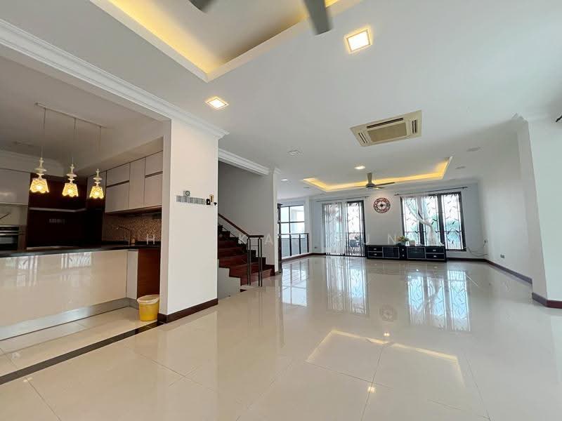Semi-Detached House for Sale in Cheras (Selangor) - Hei Kar Jun - Living Room - PropertyGuru.com.my