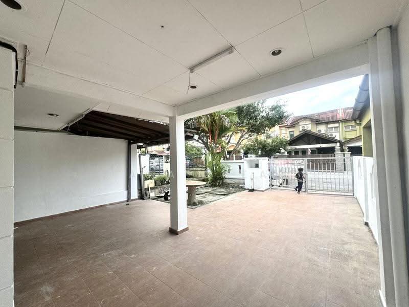 Terraced House for Sale in Sungai Buloh (Selangor) - Nana Cheah - Exterior - PropertyGuru.com.my