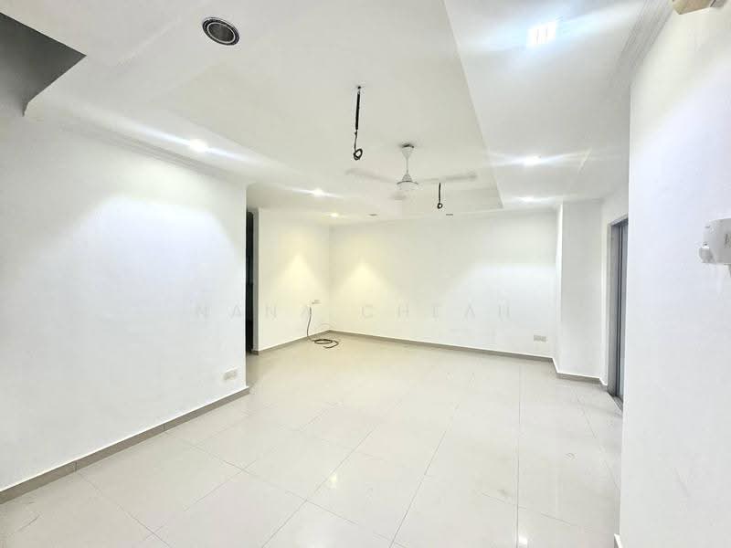 Terraced House for Sale in Sungai Buloh (Selangor) - Nana Cheah - Living Room - PropertyGuru.com.my
