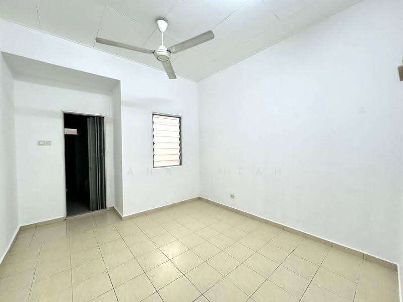 Terraced House for Sale in Sungai Buloh (Selangor) - Nana Cheah - Interior - PropertyGuru.com.my