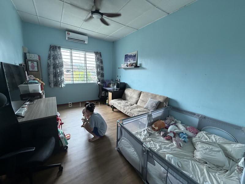 Semi-Detached House for Sale in Jalan Klang Lama (Old Klang Road) (Kuala Lumpur) - Billy Chan - Living Room - PropertyGuru.com.my