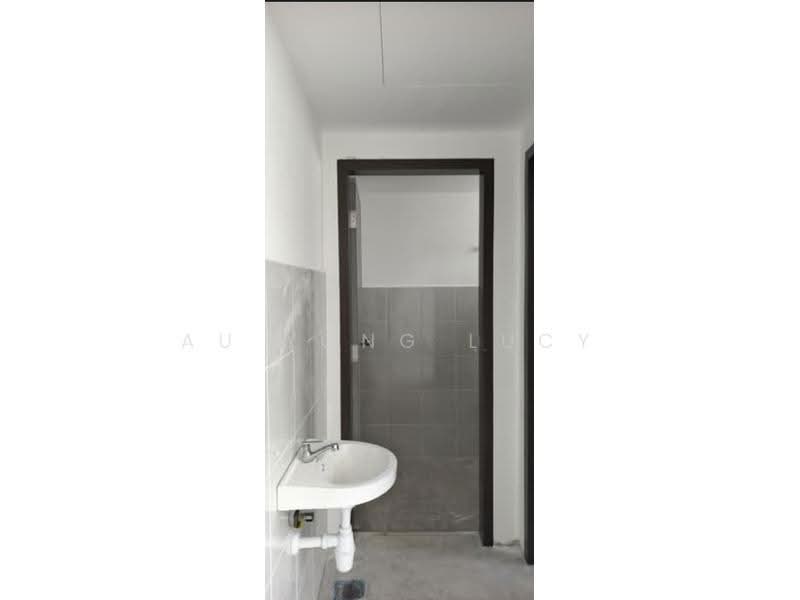 Kedai untuk Disewa di Pasir Gudang (Johor) - Au Yong Lucy - Bathroom - PropertyGuru.com.my