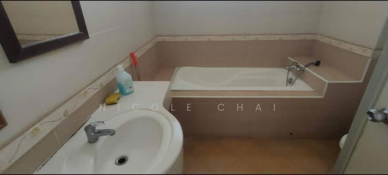 2-storey Terraced House for Sale in Taman Subang Mewah (Subang Jaya) - Nicole Chai - Bathroom - PropertyGuru.com.my
