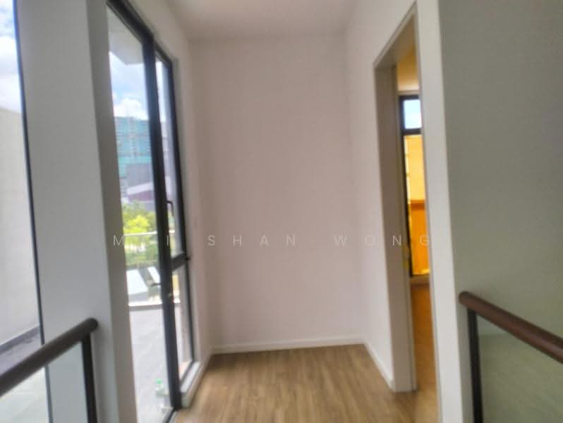 Rumah Teres 2-Tingkat untuk Dijual di Telok Panglima Garang (Selangor) - Mei Shan Wong - Corridor - PropertyGuru.com.my