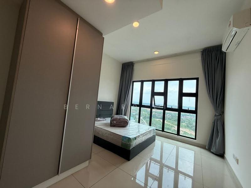 Kediaman Servis untuk Dijual di G Residence - Bernard Lim - Bedroom - PropertyGuru.com.my