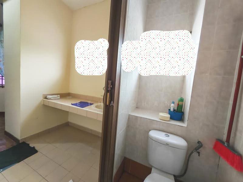 Rumah Teres 2-Tingkat untuk Dijual di Cheras (Selangor) - Hetha Chan - Bathroom - PropertyGuru.com.my