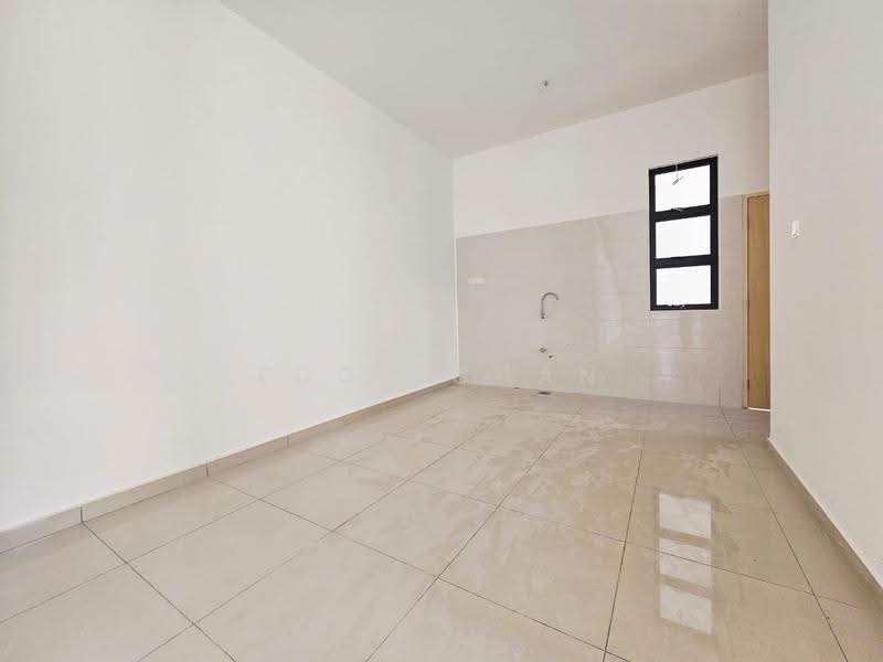 Cluster House for Sale in Johor Bahru (Johor) - Eddy Chan - Kitchen - PropertyGuru.com.my