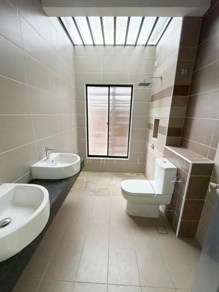 2-storey Terraced House for Sale in Taman Desa Tebrau (Tebrau) - Daphne Lee - Bathroom - PropertyGuru.com.my