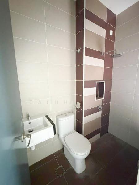 2-storey Terraced House for Sale in Taman Desa Tebrau (Tebrau) - Daphne Lee - Bathroom - PropertyGuru.com.my