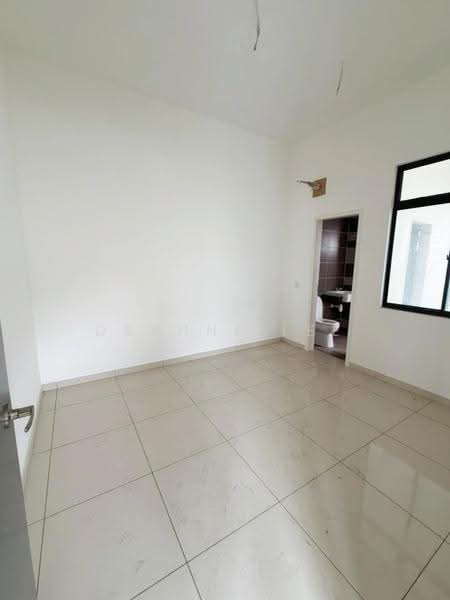 2-storey Terraced House for Sale in Taman Desa Tebrau (Tebrau) - Daphne Lee - Bathroom - PropertyGuru.com.my