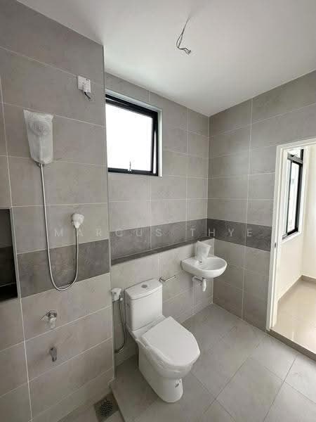 2-storey Terraced House for Sale in Taman Adda Heights (Tebrau) - Marcus Thye - Bathroom - PropertyGuru.com.my