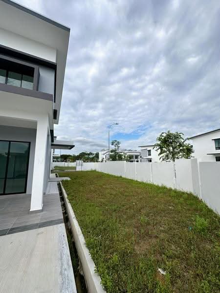 2-storey Terraced House for Sale in Taman Adda Heights (Tebrau) - Marcus Thye - Exterior - PropertyGuru.com.my