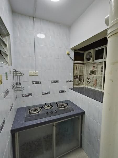 Condominium for Sale at Greenlane Park - Matthew Png - Kitchen - PropertyGuru.com.my