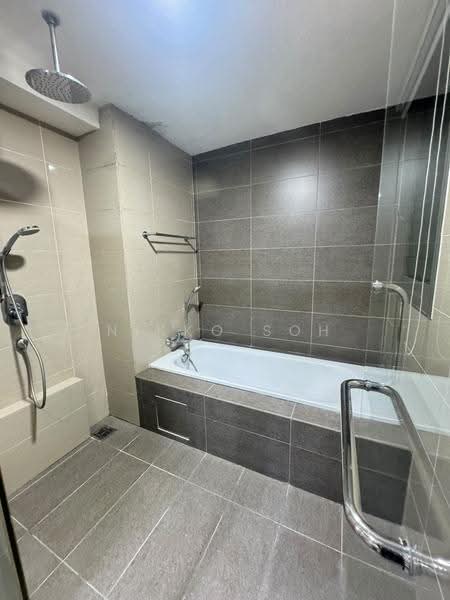 Condominium for Rent at Iskandar Residences - Nikko Soh - Bathroom - PropertyGuru.com.my