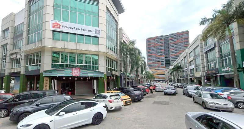 Shop for Rent in Bandar Puteri Puchong (Puchong) - Loh KC - Exterior - PropertyGuru.com.my