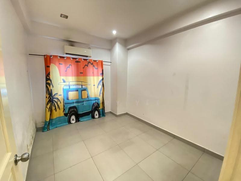 Kondominium untuk Disewa di Desa Villa Condominium - Terry Yee - Interior - PropertyGuru.com.my