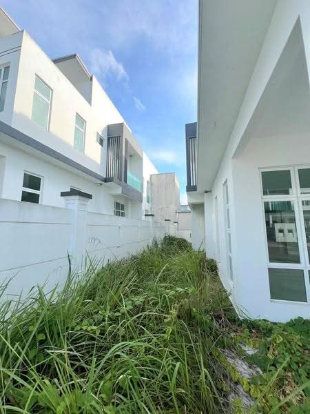 Rumah Kluster untuk Disewa di Taman Bestari Indah (Ulu Tiram) - Samantha Tang - PropertyGuru.com.my